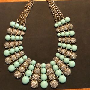 💲⬇️🔅Blue and Pave Crystal Statement Necklace